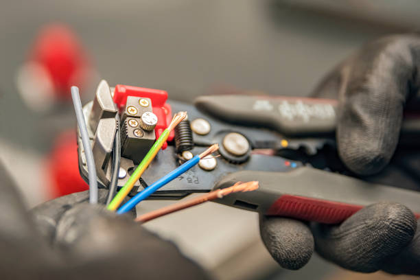 Best 24-Hour Electrician  in Hazel Crest, IL