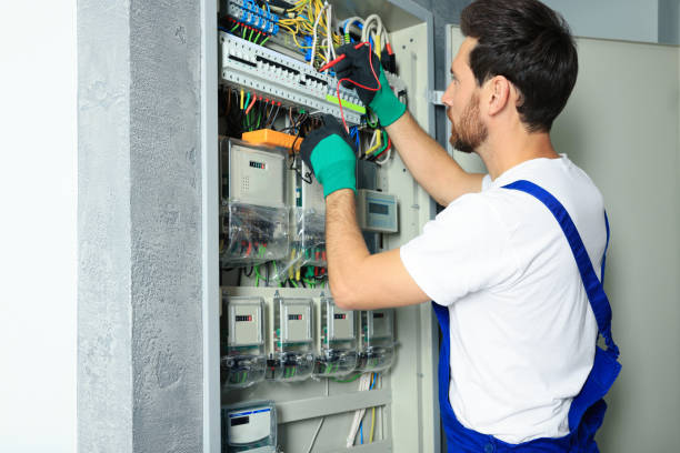 Professional Electrician in Hazel Crest, IL